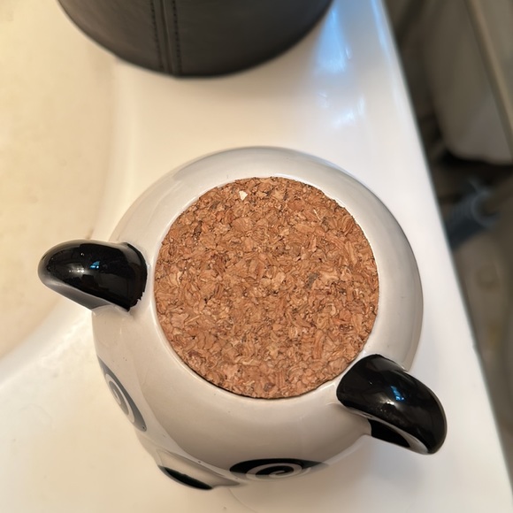 Cute panda jar for whatever you want - Picture 2 of 6